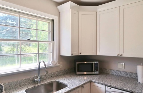 East Texas Casa | Home in Allentown | Dorney Park | 3 Bedroom