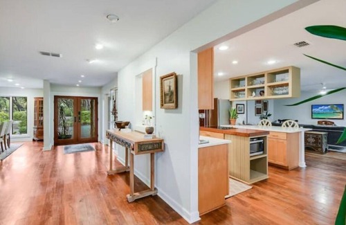 Westlake Terrace Casa | Home in Austin - Westlake Hills Retreat