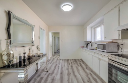 Scarborough Casa | Home In Bluffers! 5 minutes to the Bluffers Park