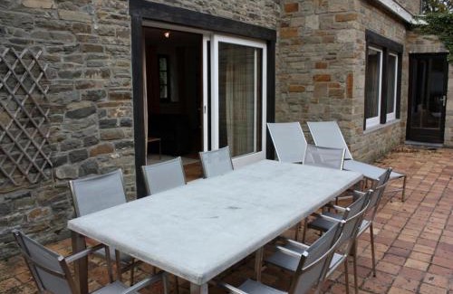 Comblain-au-Pont Casa | Home in Comblain-au-Pont