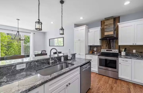 Morganton Casa | Home in Lake James