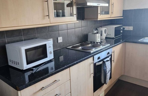 Chatham Casa | Home in Medway 3bedroom Free Sports Free Parking