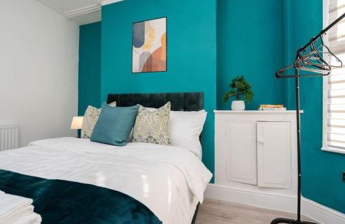 Birkenhead Apartamento | Home in Merseyside, Birkenhead, Wirral Peninsular