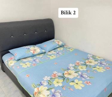Taman Murni 2 Casa | Home in Sepang, Homestay Mokhzan
