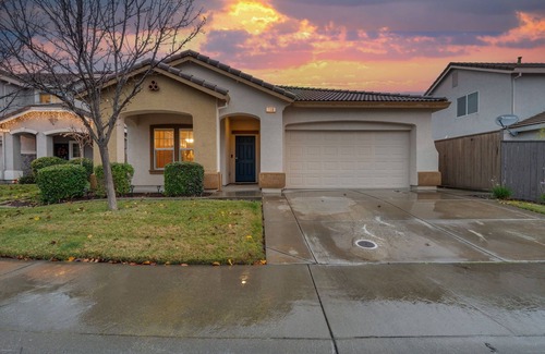 Roseville Casa | Home in the Heart of Roseville