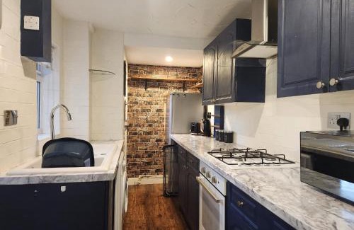 Lower Wick Casa | Home In Worcester - With Free Parking