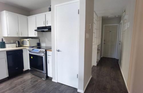 Dalhousie Casa | Home Inn Calgary Dalhousie