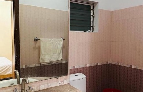 E-11 Sector Hotel | Home Inn Guest House E-11-2