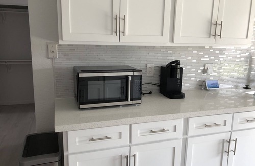 Maryvale Casa | Home is spacious and comfortable for staying with family and friends.