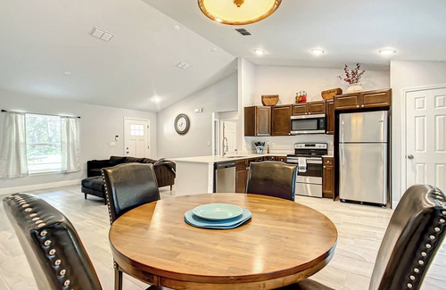 Summerfield Casa | Home! Minutes from Florida Horse Park, The Villages & Ocala.