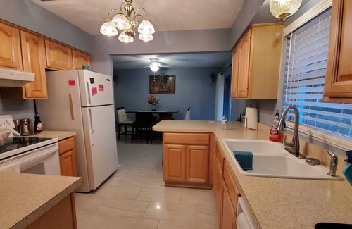 University Casa | Home next to USF, VA Hospital, Busch Gardens, Moffitt, Advent Health & more.