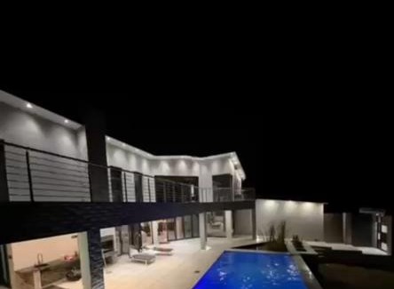 West Bank Casa | Home of Beauty