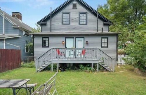 Cabbagetown Apartamento | Home Office, Free Wi-fi, Parking, 6 beds, Beltline