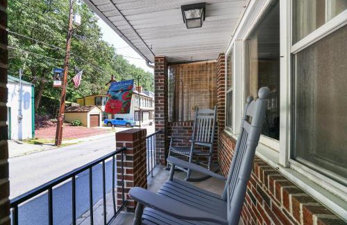 Ashfield Casa | Home on Broadway in Jim Thorpe