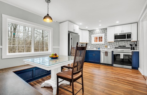 Southern Coast Casa | Home on Historical Springs Island and Saco River + Gym