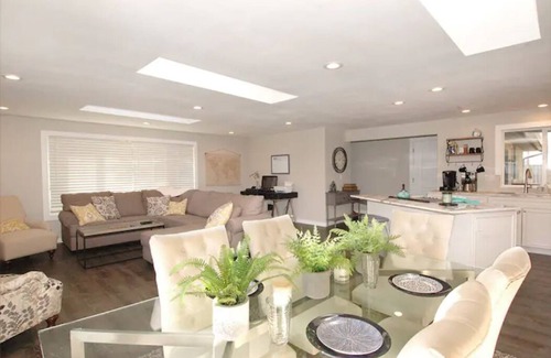 Blaine Casa | Home on the Border - Casa recientemente remodelada a 5 minutos de la frontera canadiense
