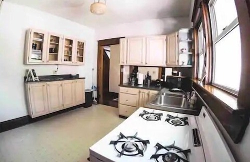 Bellepoint Casa | Casa en la colina en Hinton histórico