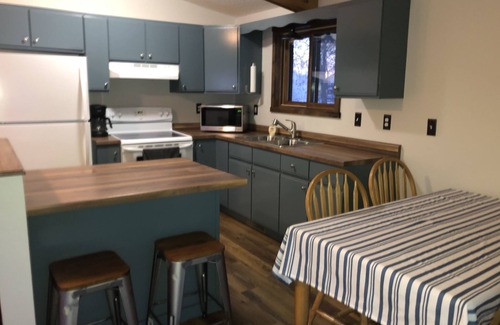 Hayward Casa | Home on the Lake AND Snowmobile / ATV Trails