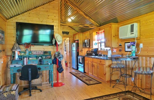 Bryan Cabina | Home on the Range ~ Aggieland Alquileres vacacionales