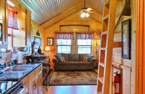 Bryan Cabina | Home on the Range ~ Aggieland Alquileres vacacionales