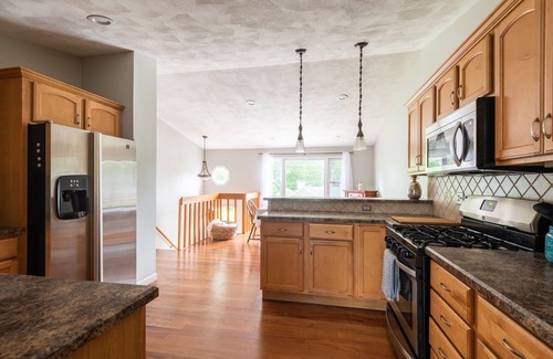 Narragansett Casa | Home one block to river w/ 2 FREE PADDLE BOARDS.10% weekly/ monthly Discount