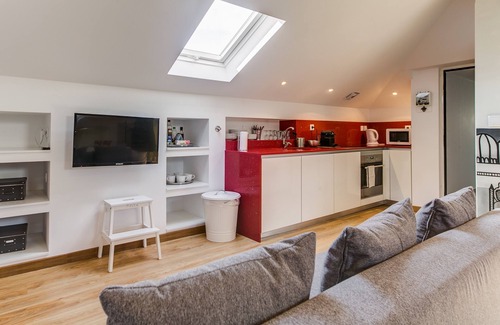 Sao Joao de Deus Apartamento | Home Out Loft C - Studio at City Center
