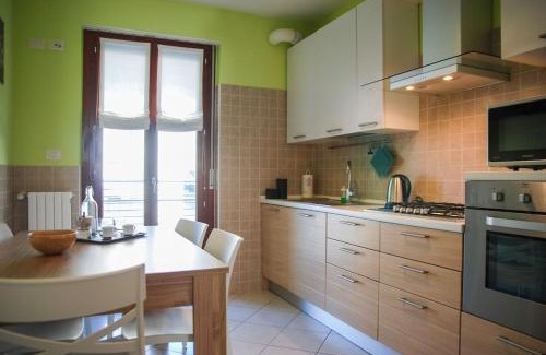 Milan Apartamento | Home & Pet - Milano Trilocale Promenade Santa Giulia