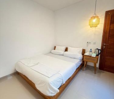 Renon Casa | Home Stay Room in Bali Near Sanur Beach