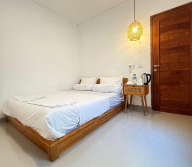 Renon Casa | Home Stay Room in Bali Near Sanur Beach