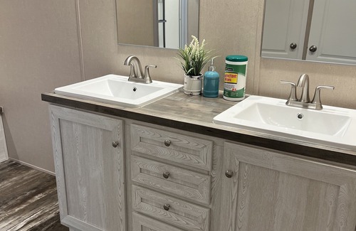 Russellville Casa | Home suite mobile home
