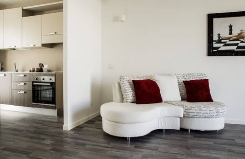 Salionze Apartamento | Home Suites Home - Peperoncino - 1.6 km from Peschiera del Garda