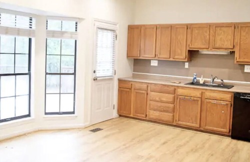 Shannon Casa | Home Sweet Hoover