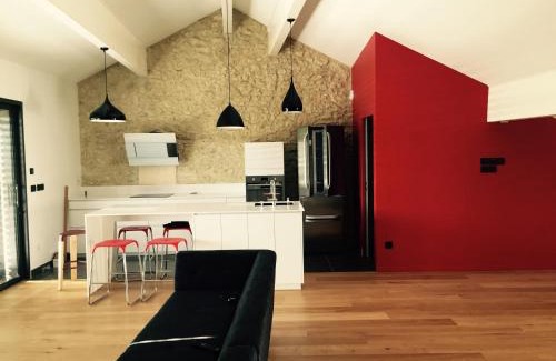 Auch Apartamento | Home Town Center