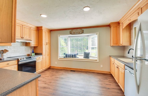 Oconee County Casa | Home w/ Fire Pit on 27 Acres in Walhalla!