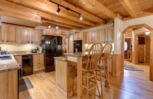 Waynesville Cabina | NUEVO-Waynesville Home 8 Mi to Smoky Mtn Nat’l Park!