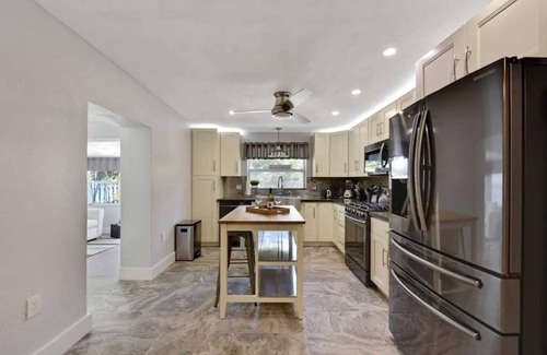South Corals Casa | Home w/pool by PMI OP Cabana