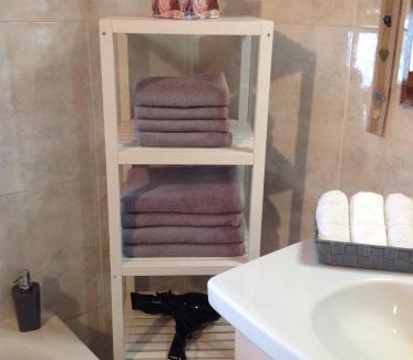Laives Apartamento | Home White