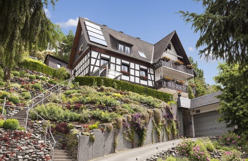 Hallenberg Casa | Casa con jardín, Hallenberg