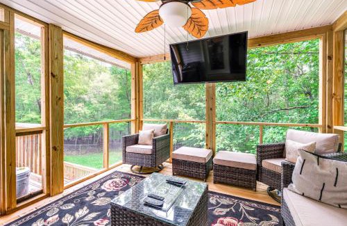 Mount Gilead Casa | Home with Decks and River Access in Mt Gilead!