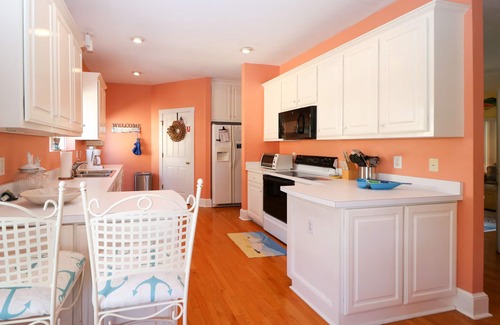 Emerald Isle Casa | ¡Semanas de verano abiertas! Oceanside Cottage con carrito de golf y acceso a la piscina comunitaria