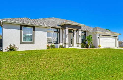 South Gulf Cove Apartamento | Home with Grill 13 Mi to Boca Grande!