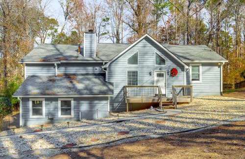 Woodstock Casa | Home with Grill and Games - 17 Mi to LakePointe Sports