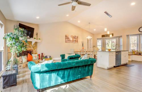 Woodstock Casa | Home with Grill and Games - 17 Mi to LakePointe Sports