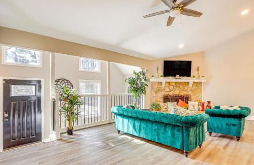 Woodstock Casa | Home with Grill and Games - 17 Mi to LakePointe Sports