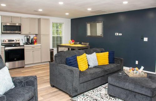 Clarksville Casa | Home with Hot Tub, Playset and Grills in Clarksville!