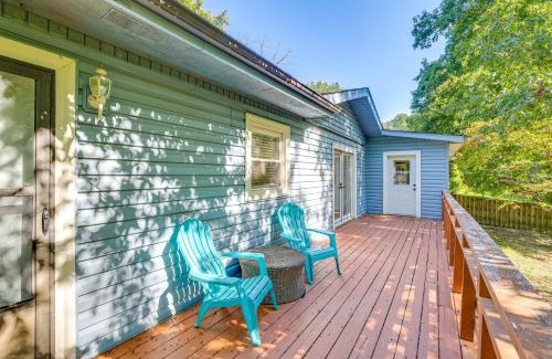 Bella Vista Casa | Home with Trail Access and Fire Pit in Bella Vista!