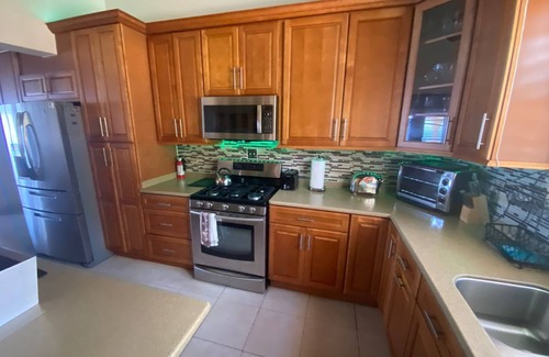 Estate Contant Casa | Home with Gorgeous Views, Early/Late Check In/Out