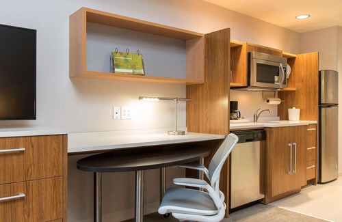 Mile Square Hotel | Home2 Suites by Hilton Indianapolis Downtown