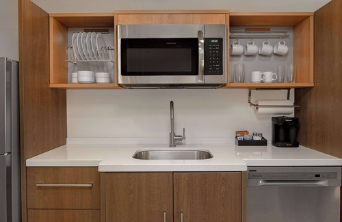Gainesville Hotel | Home2 Suites by Hilton Gainesville Medical Center
