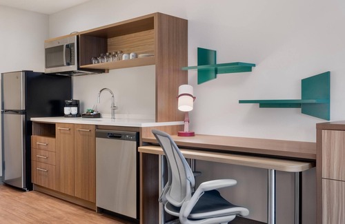 Central Business District Hotel | Home2 Suites by Hilton Houston Downtown Convention Center